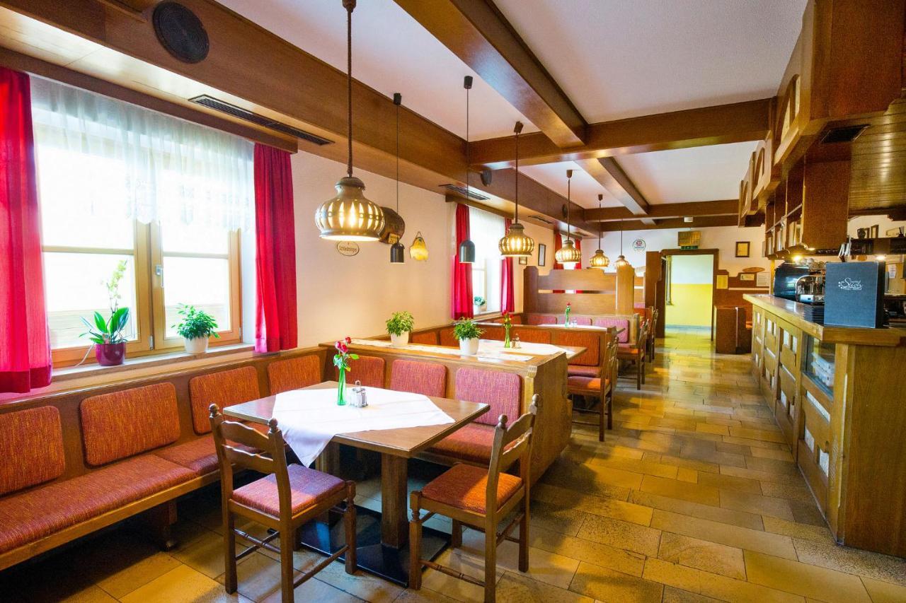 Hotel Stich Manhartsbrunn Экстерьер фото